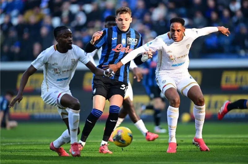 Cagliari gặp khó khi tiếp đón Atalanta